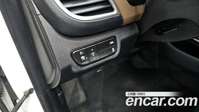 2022 Kia Seltos Gasoline 1.6 Turbo 2WD Sold VIN KNAET812GNK223915 – interior seats 2022 Kia Seltos Gasoline 1.6 Turbo 2WD Sold VIN KNAET812GNK223915 – interior seats