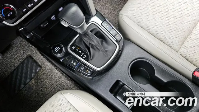 2022 Kia Seltos Gasoline 1.6 Turbo 2WD Sold VIN KNAET812GNK230502 – trunk area 2022 Kia Seltos Gasoline 1.6 Turbo 2WD Sold VIN KNAET812GNK230502 – trunk area