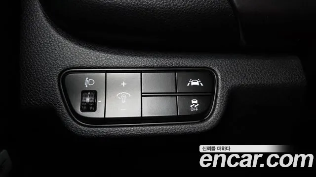 2022 Kia Seltos Gasoline 1.6 Turbo 2WD Sold VIN KNAET812GNK230599 – rear exterior 2022 Kia Seltos Gasoline 1.6 Turbo 2WD Sold VIN KNAET812GNK230599 – rear exterior