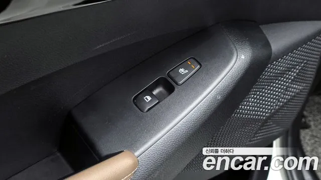 2022 Kia Seltos Gasoline 1.6 Turbo 2WD Sold VIN KNAET812GNK239564 – side profile