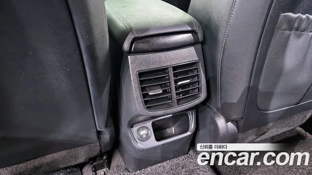 2022 Kia Seltos Gasoline 1.6 Turbo 2WD Sold VIN KNAET812GNK260753 – dashboard