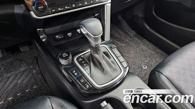 2022 Kia Seltos Gasoline 1.6 Turbo 2WD Sold VIN KNAET812GNK260753 – interior seats