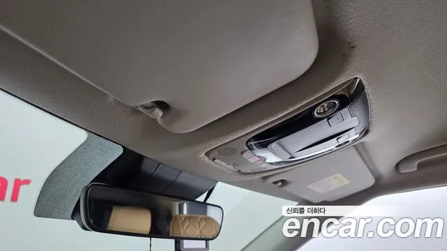 2022 Kia Seltos Gasoline 1.6 Turbo 2WD Sold VIN KNAET812GNK303644 – interior seats