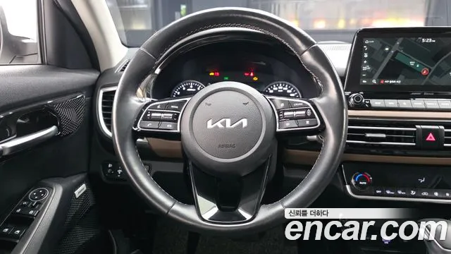 2023 Kia Seltos Gasoline 1.6 Turbo 2WD Sold VIN KNAET812GPK314115 – undercarriage 2023 Kia Seltos Gasoline 1.6 Turbo 2WD Sold VIN KNAET812GPK314115 – undercarriage