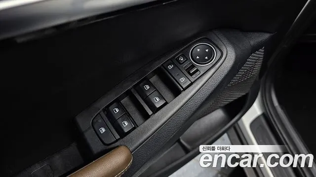 2023 Kia Seltos Gasoline 1.6 Turbo 2WD Sold VIN KNAET812GPK314972 – interior seats