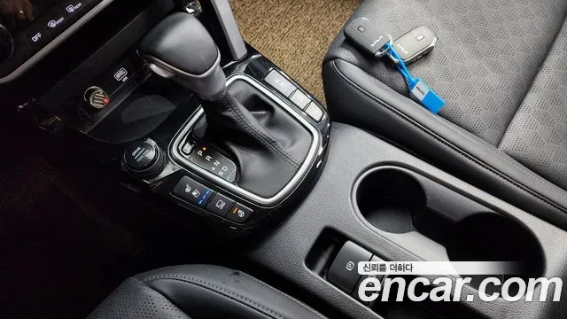 2023 Kia Seltos Gasoline 1.6 Turbo 2WD Sold VIN KNAET812GPK318969 – trunk area