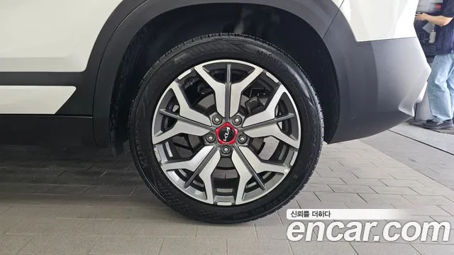 2023 Kia Seltos Gasoline 1.6 Turbo 2WD Sold VIN KNAET812GPK329130 – photo 28 2023 Kia Seltos Gasoline 1.6 Turbo 2WD Sold VIN KNAET812GPK329130 – photo 28