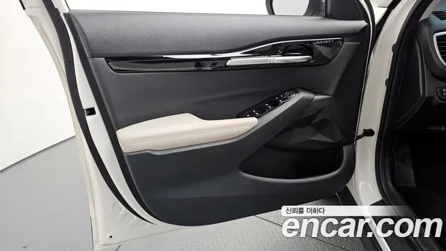 2023 Kia Seltos Gasoline 1.6 Turbo 2WD Sold VIN KNAET812GPK363153 – exterior detail
