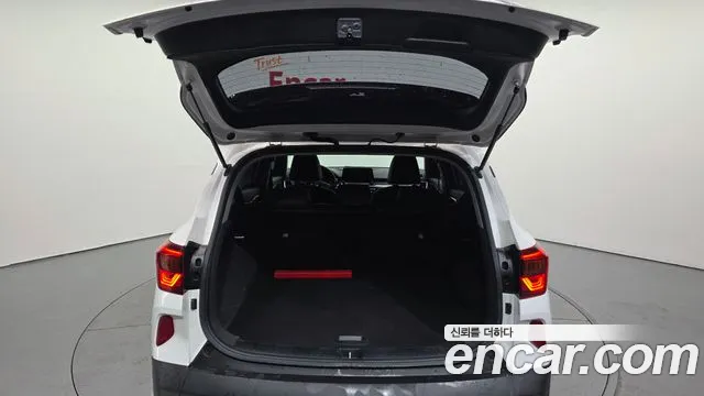 2023 Kia Seltos Gasoline 1.6 Turbo 2WD Sold VIN KNAET812GPK363569 – interior seats