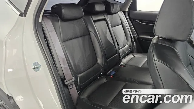 2023 Kia The New Seltos Gasoline 1.6 Turbo 2WD Sold VIN KNAET817BPK493875 – exterior detail 2023 Kia The New Seltos Gasoline 1.6 Turbo 2WD Sold VIN KNAET817BPK493875 – exterior detail
