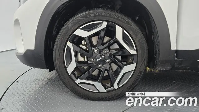 2024 Kia The New Seltos Gasoline 1.6 Turbo 2WD Sold VIN KNAET817BRK520603 – interior seats 2024 Kia The New Seltos Gasoline 1.6 Turbo 2WD Sold VIN KNAET817BRK520603 – interior seats