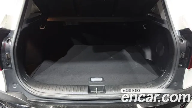 2024 Kia The New Seltos Gasoline 1.6 Turbo 2WD Sold VIN KNAET817BRK541057 – trunk area 2024 Kia The New Seltos Gasoline 1.6 Turbo 2WD Sold VIN KNAET817BRK541057 – trunk area