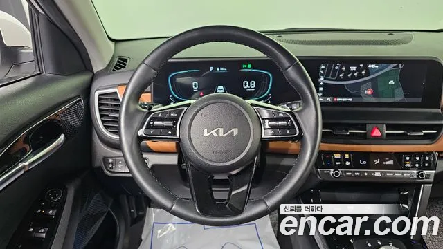 2024 Kia The New Seltos Gasoline 1.6 Turbo 2WD Sold VIN KNAET817BRK575502 – engine bay