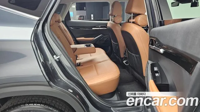 2024 Kia The New Seltos Gasoline 1.6 Turbo 2WD Sold VIN KNAET817BRK692220 – trunk area