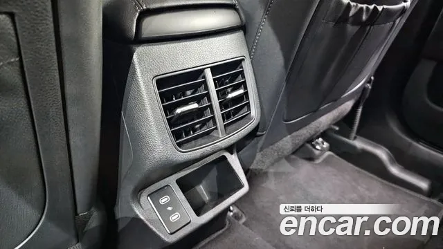 2025 Kia The New Seltos Gasoline 1.6 Turbo 2WD Sold VIN KNAET817BSK746235 – interior seats 2025 Kia The New Seltos Gasoline 1.6 Turbo 2WD Sold VIN KNAET817BSK746235 – interior seats