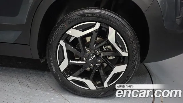 2025 Kia The New Seltos Gasoline 1.6 Turbo 2WD Sold VIN KNAET817BSK748755 – exterior detail