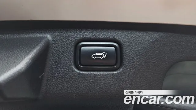 2025 Kia The New Seltos Gasoline 1.6 Turbo 2WD Sold VIN KNAET817BSK778576 – trunk area 2025 Kia The New Seltos Gasoline 1.6 Turbo 2WD Sold VIN KNAET817BSK778576 – trunk area