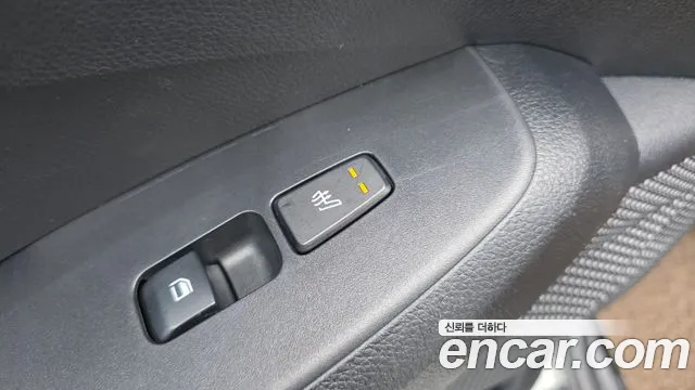 2023 Kia The New Seltos Gasoline 1.6 Turbo 4WD Sold VIN KNAET817DPK415376 – trunk area