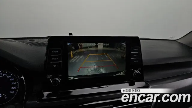 2020 Kia Seltos Diesel 1.6 2WD Sold VIN KNAEU815GLK012839 – interior seats