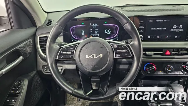 2023 Kia The New Seltos Gasoline 2.0 2WD Sold VIN KNAEU81AEPK396530 – photo 17