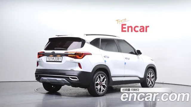 2022 Kia Seltos Gasoline 1.6 Turbo 4wd Sold VIN KNAEV812HNK211588 – front exterior