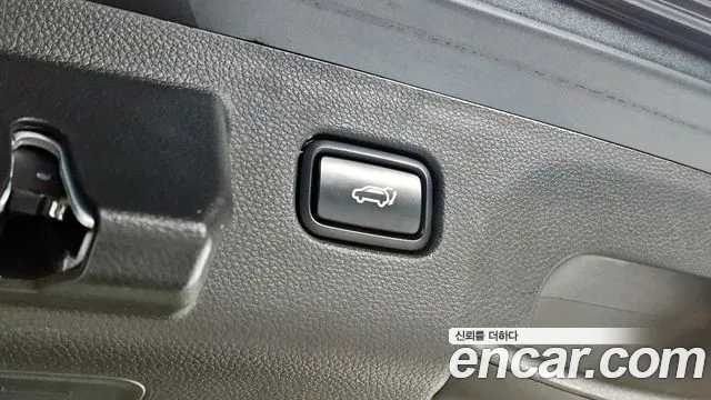 2023 Kia The New Seltos Gasoline 2.0 2WD Sold VIN KNAEV81AEPK379796 – trunk area