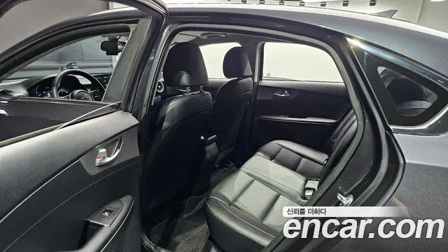 2019 Kia All New K3 Trendy Sold VIN KNAF141BEKA810335 – photo 17