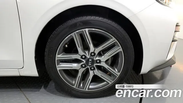 2019 Kia All New K3 Trendy Sold VIN KNAF141BEKA854919 – interior seats