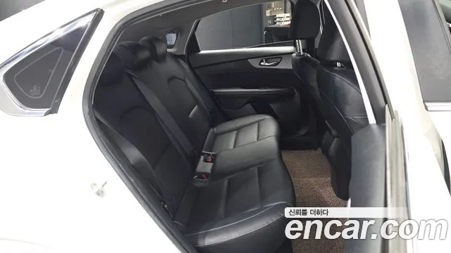 2019 Kia All New K3 Trendy Sold VIN KNAF141BEKA861557 – photo 12