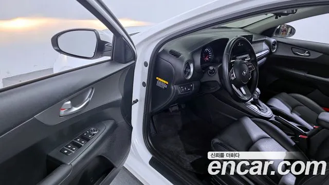 2021 Kia All New K3 Standard Sold VIN KNAF141BEMA910985 – dashboard