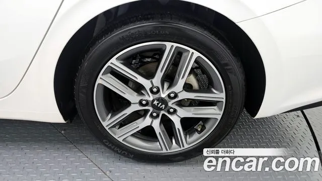 2019 Kia All New K3 Luxury Sold VIN KNAF241BEKA834206 – photo 25