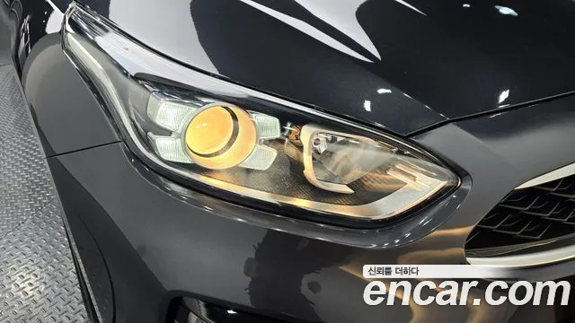 2019 Kia All New K3 Luxury VIN KNAF241BEKA852640