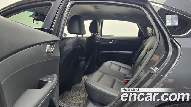 2019 Kia All New K3 Luxury Sold VIN KNAF241BEKA852640 – photo 22