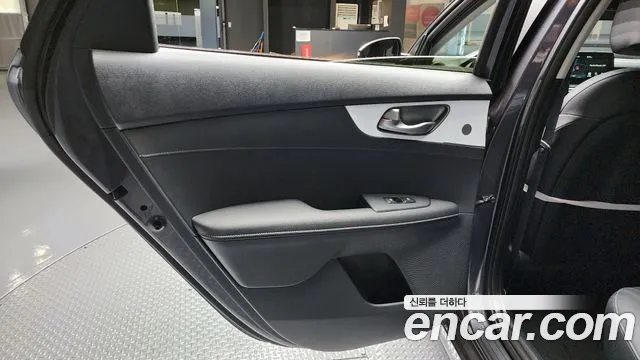 2021 Kia All New K3 Prestige Sold VIN KNAF241BEMA084174 – photo 12