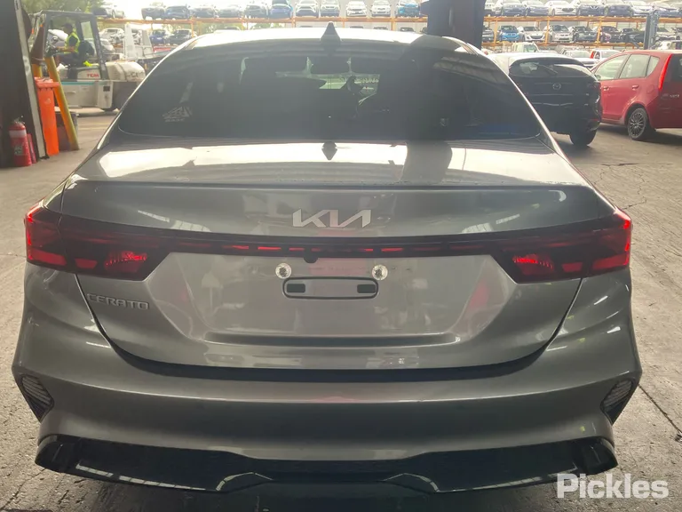 2024 Kia Cerato Used VIN KNAF241CMR5191416 – photo 12