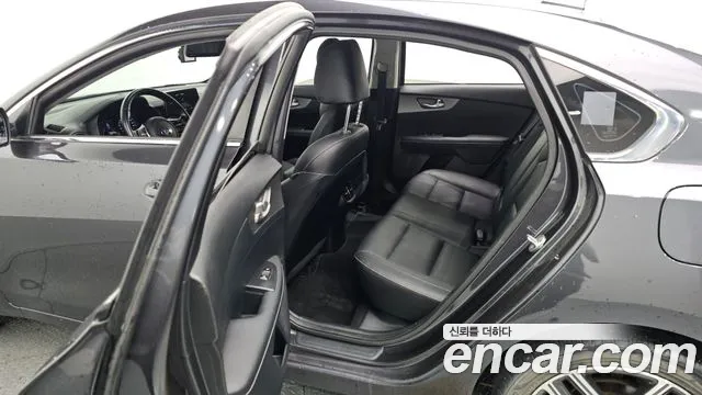 2019 Kia All New K3 Prestige Sold VIN KNAF341BEKA853282 – photo 29
