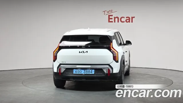 2026 Kia EV3 Long Range 2WD Sold VIN KNAFB81AFTS128106 – photo 18
