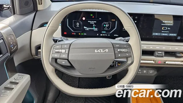 2025 Kia EV3 Long Range 2WD Sold VIN KNAFC81AFSS007571 – exterior detail