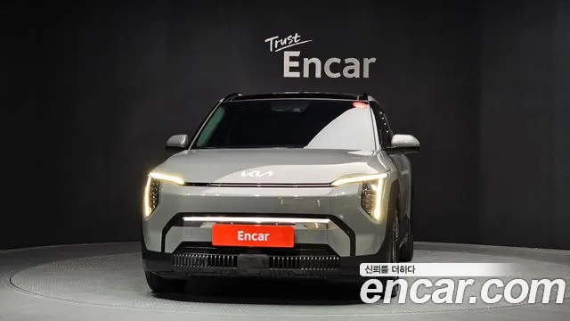 2025 Kia EV3 Long Range 2WD Sold VIN KNAFC81AFSS011459 – photo 17