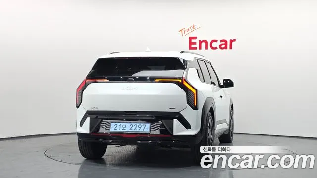 2025 Kia EV3 Long Range 2WD VIN KNAFE81AFSS014777
