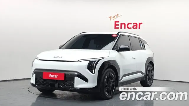 2025 Kia EV3 Long Range 2WD Sold VIN KNAFE81AFSS014777 – engine bay