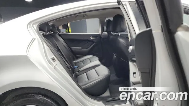 2018 Kia The New K3 Diesel Deluxe Sold VIN KNAFJ41BGJA757194 – trunk area