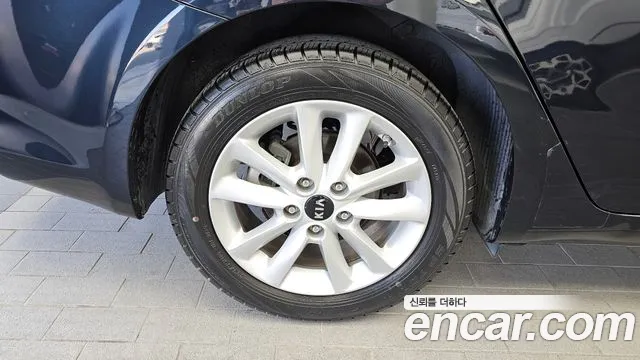 2017 Kia The New K3 Trendy Sold VIN KNAFK412BHA710563 – photo 23