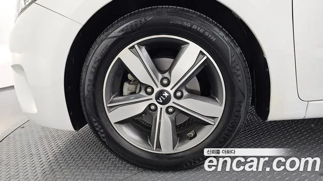 2018 Kia The New K3 Trendy VIN KNAFK412BJA993852
