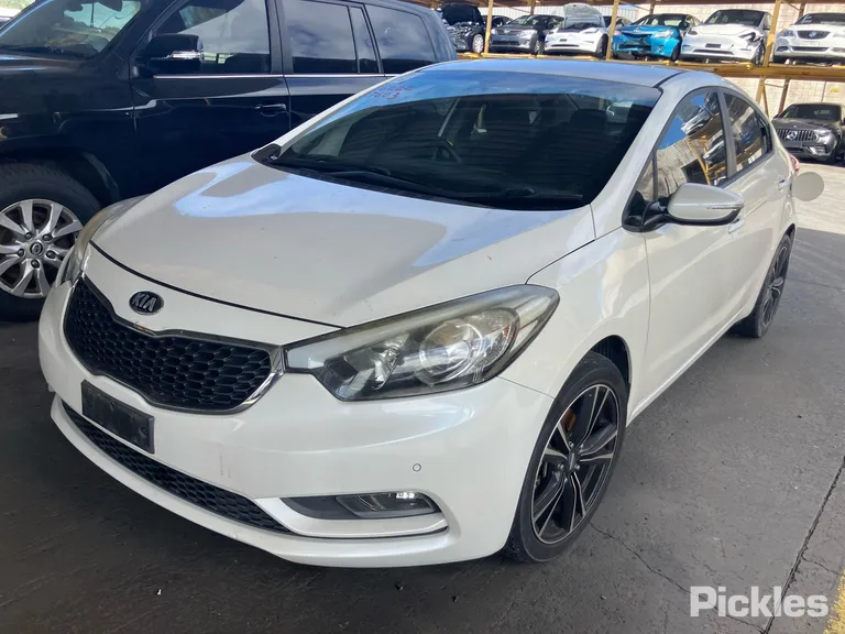 2015 Kia Cerato Used VIN KNAFK416MF5505117 – photo 13