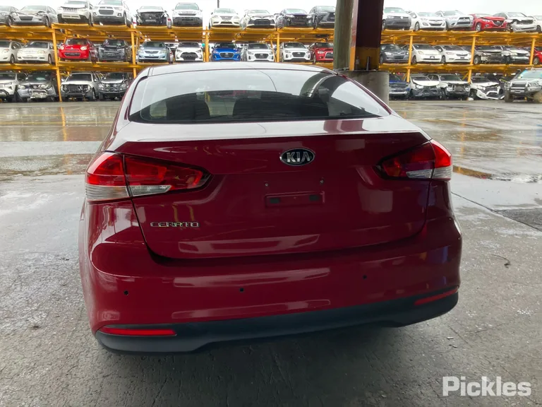 2016 Kia Cerato Used VIN KNAFK417MH5643823 – odometer reading