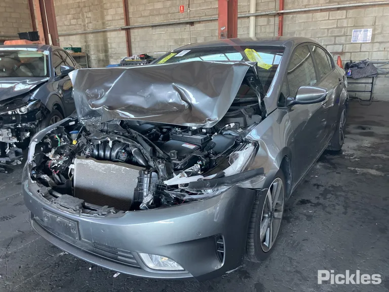 2017 Kia Cerato Used VIN KNAFK417MJ5730257 – interior seats 2017 Kia Cerato Used VIN KNAFK417MJ5730257 – interior seats