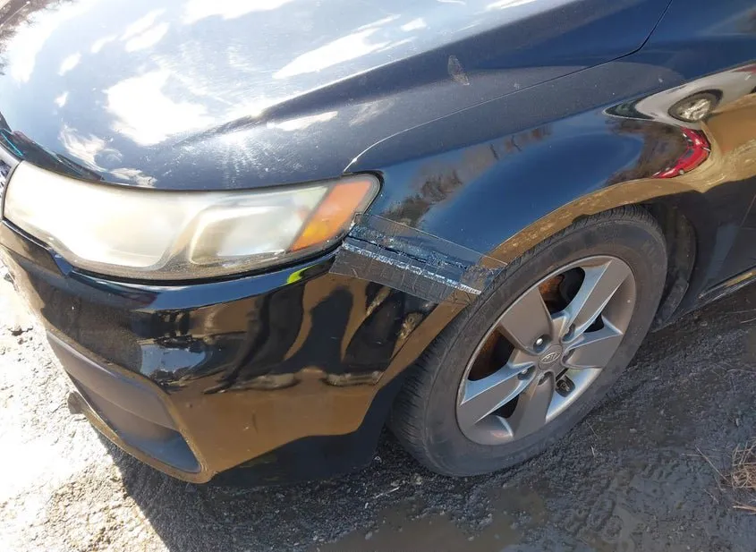 2011 KIA Forte Used VIN KNAFU6A24B5355032 – photo 11