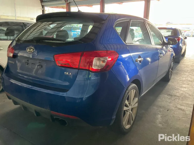 2012 Kia Cerato VIN KNAFW512MC5604044