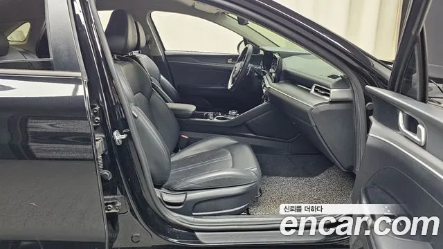2021 Kia K5 3rd Gen 2.0 Sold VIN KNAG141ABMA124308 – front exterior